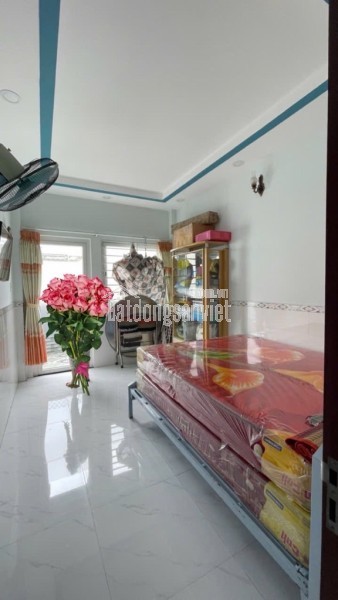 Bán gấp Nhà 3 tầng đường Đông Hưng Thuận 19 Q.12 - Giáp Quang Trung - Gò Vấp