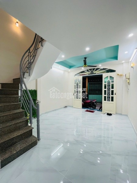 Chỉ 6 Tỷ có Ngay Nhà 5 Tầng 5PN 5WC Đường Xe Hơi Phan Huy Ích Tân Bình.