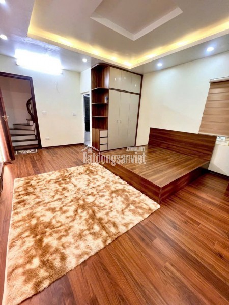 BÁN NHÀ LÊ TRỌNG TẤN, 35M2 X 5 TẦNG,
NHÀ SÁT CÂY XĂNG LÊ TRỌNG TÁN HÀ ĐÔNG