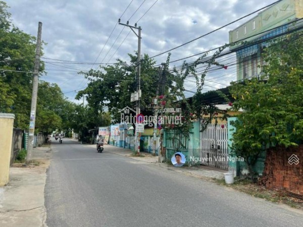 BÁN KHÁCH SẠN 4 SAO – 52 PHÒNG – DIỆN TÍCH KHỦNG 1.893M² – NGAY PHỐ CỔ HỘI AN