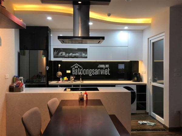 Bán căn hộ 75m2 Nguyễn Xiển, Thanh Trì, Hà Nội. 2PN, sổ đỏ, giá 6 tỷ.
