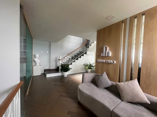 CĂN NHÀ SIÊU ĐẸP VÀ HIẾM ,MT HOÀNG PHAN THÁI,DT 80M2,TRỆT 2 LẦU,GIÁ 1 TY680