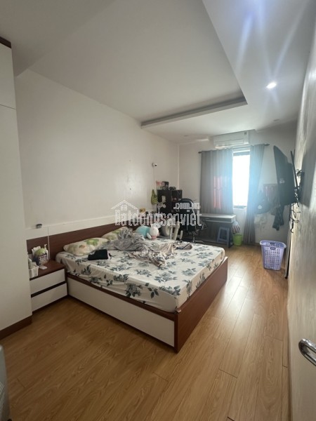 Bán nhà Trần Nhân Tông – 110m², 4 tầng, lô góc 2 mặt tiền, có thang máy – Giá chỉ 19.5 tỷ
