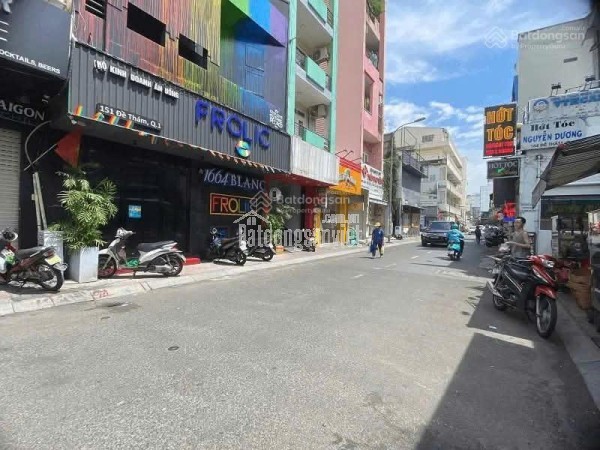 Bán Nhà Mặt Tiền 71 Đề Thám, P. Cô Giang, Quận 1