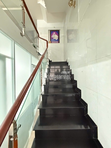 Chính Chủ Bán Mặt Tiền Sơn Kỳ, Tân Phú: 5.5x17.5m, Giá Tốt 16.8 Tỷ.