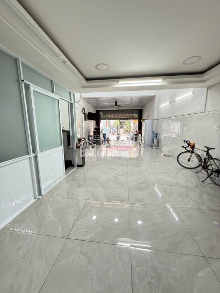 Chính Chủ Bán Mặt Tiền Sơn Kỳ, Tân Phú: 5.5x17.5m, Giá Tốt 16.8 Tỷ.