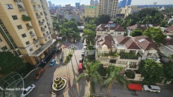 ằm trong Khu đô thị Ciputra, khu vực  nổi tiếng về An Ninh và dân trí… Nơi có nhiều Khách nước