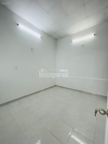 Bán nhà ở đường Lê Đức Thọ, 5 x 27m vuông, 1 trệt 2 lầu giá chỉ 9 tỷ, có thể ở ngay hoặc cho thuê