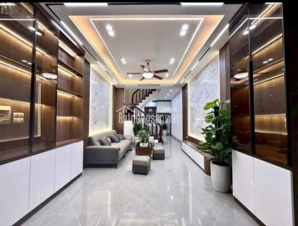 ✨ BÁN NHÀ PHÂN LÔ, 40M - NGOC THUY- LONG BIÊN – Ô TÔ VÀO NHÀ – 2 MẶT NGÕ – TT QUÂN ĐỘI - 8.X ĐỒNG