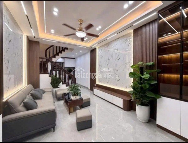 ✨ BÁN NHÀ PHÂN LÔ, 40M - NGOC THUY- LONG BIÊN – Ô TÔ VÀO NHÀ – 2 MẶT NGÕ – TT QUÂN ĐỘI - 8.X ĐỒNG