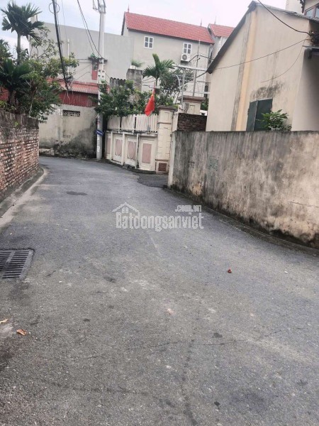BÁN GẤP 40 m2 ĐẤT NGỌC ĐỘNG - ĐA TỐN, 0985865658