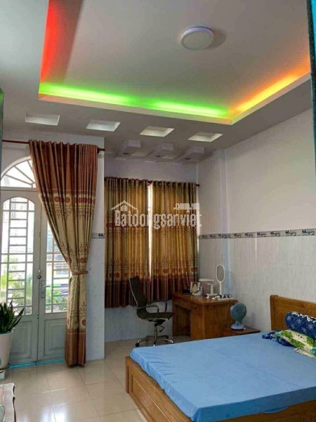 Biệt thự phố 8x17m 3tầng 6PN hẻm xe hơi Trưng Vương 3, Hóc Môn