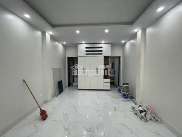 Nhà mới đẹp lung linh, Ô tô tránh + vỉa hè kinh doanh,