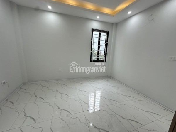 Bán nhà Đại Cát Liên Mạc 35m, 4 tầng Ô TÔ đỗ cửa