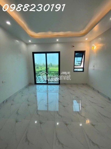 bán nhà bồ đề long biên 32m2 5 tầng ngõ gần ô tô giá nhỉnh 5 tỷ
