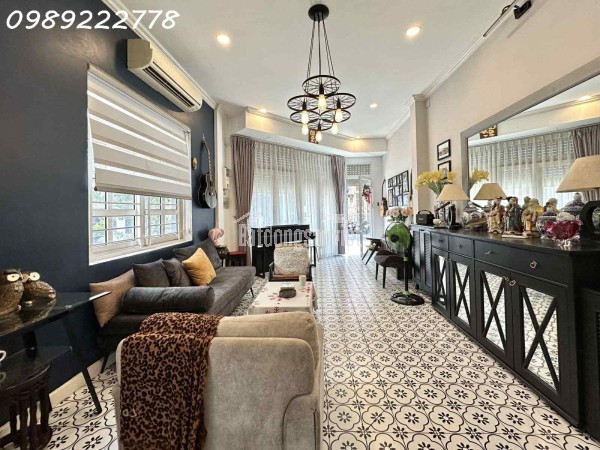 TỔNG GIẢM 8 TỲ BÁN GẤP ĐỊNH CƯ SIÊU PHẨM MẶT TIỀN HOA LAN, P2, PHÚ NHUẬN - LÔ GÓC 2 MẶT - (4x16) -