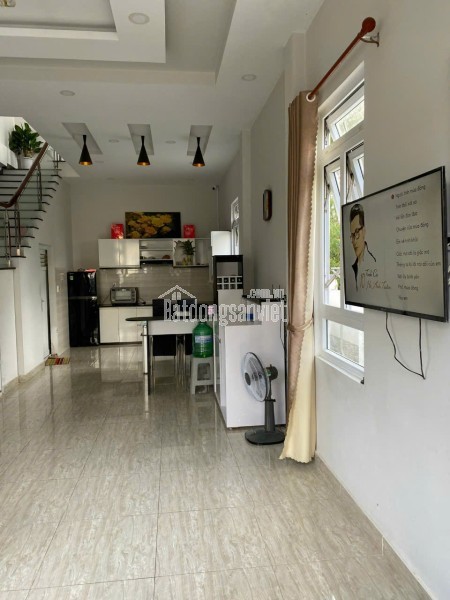 CHO THUÊ VILLA PHƯỜNG 8 ĐÀ LẠT - View đẹp - giá 12tr/tháng