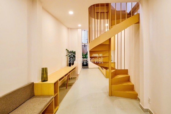 Siêu Phẩm Chữa lành - Hẻm Ô tô - 50m2 - 2 Tầng đúc - Mới vào ở ngay