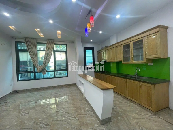 Nhà đẹp 6 tầng, ô tô vào nhà, kinh doanh, Nghĩa Tân - Cầu Giấy, chỉ 10.9 tỷ