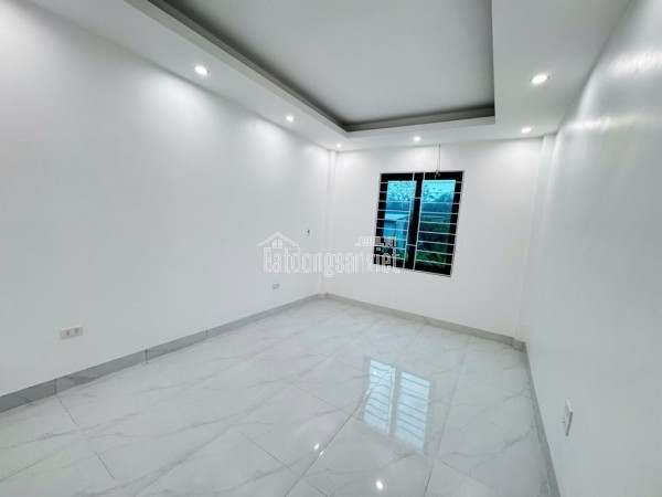 Nhà đẹp 5 tầng Liên Mạc đẹp lung linh về ở luôn Ô TÔ đỗ cửa 5.2 tỷ