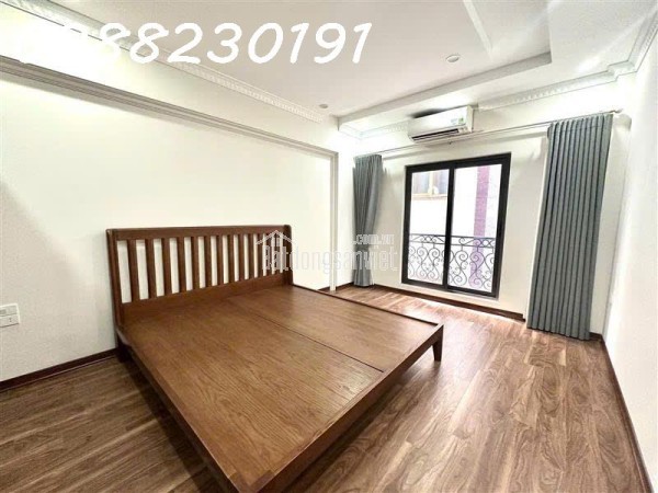 Bán nhà nguyễn sơn long biên 35m2 5 tầng full nội thất ngõ rộng 3 gác giá nhỉnh 5 tỷ