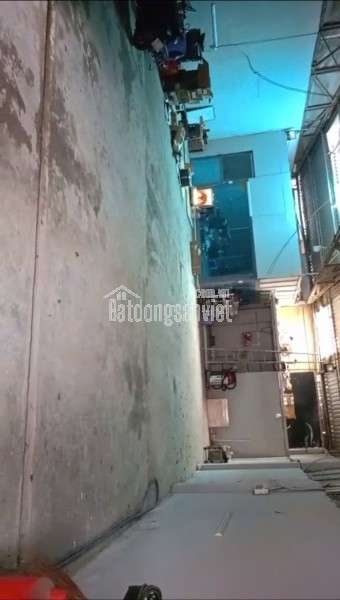 CHO THUÊ MẶT BẰNG RỘNG 175M² – HẺM XE TẢI – VỊ TRÍ ĐẮC ĐỊA Q. BÌNH TÂN – GIÁ CHỈ 12.5 TRIỆU/THÁNG