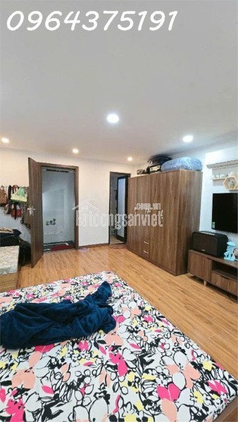 DUY NHẤT MỘT CĂN PHÚC LỢI - GIÁ SIÊU MỀM - 40M2 - 5 TẦNG - 3 NGỦ - DÂN XÂY VF3 ĐÕ CỬA