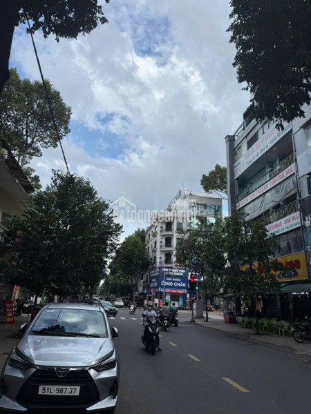 Chính Chủ Bán Mặt Tiền Bùi Hữu Nghĩa, P.7, Q.5: (4.2 x 20m), Giá 33 tỷ