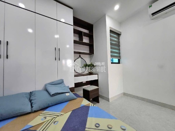 BÁN CHUNG CƯ MINI 18 PHÒNG, GẦN VIỆN E, THÁNG THU 100 TRIỆU