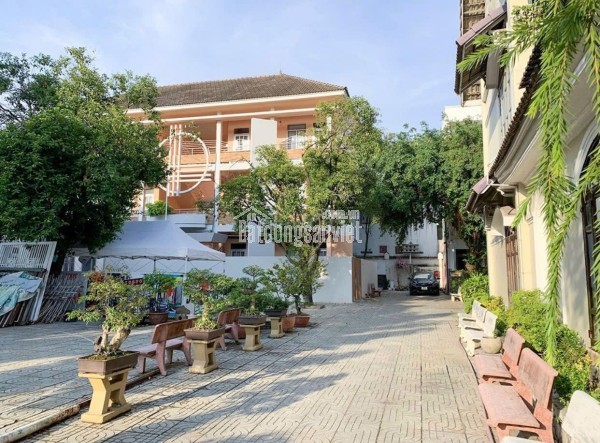 Bán nhà biệt thự lớn Giá Trị Cao ngay đường Trường Chinh Tân Bình
