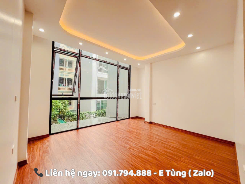 Siêu phẩm Hai Bà Trưng - nhà mới - ngay ngã tư Lò Đúc - 2 mặt thoáng - gần phố