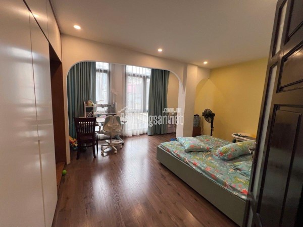 Bán Tòa Building Phố Vũ Phạm Hàm (Nguyễn Khang) 75m/9T Thang máy, MT 4.5m 34.8 Tỷ