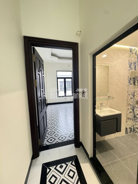 Bán nhà Ôtô tránh Phố Minh Khai, Đối Chung Cư 65m2/ 5Tầng, MT 4m 31.5 Tỷ, KD đỉnh