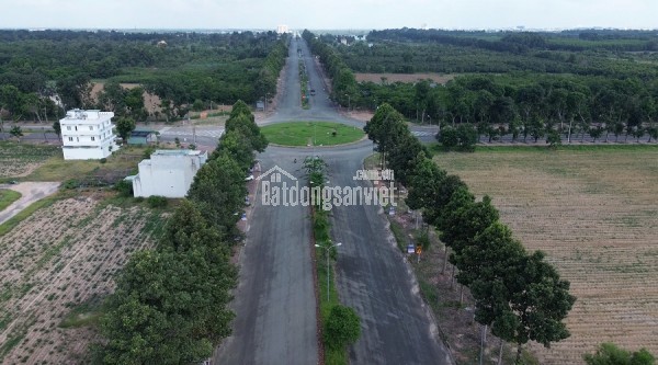 Chính chủ bán nhanh nền đất mặt tiền đường D9 - Huỳnh Thúc Kháng Nhơn Trạch.