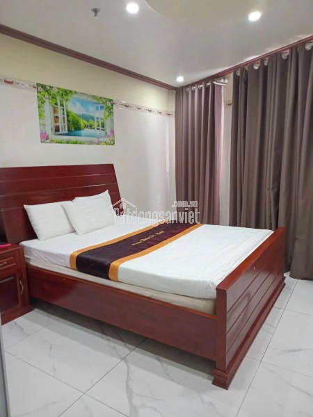 Bán Khách Sạn Nguyễn Thái Bình Quận Tân Bình, giá tốt