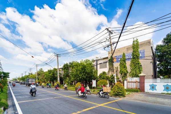 Chính chủ gửi bán gấp nhà xưởng MT trong khu công nghiệp Vĩnh Lộc đường số 7, P. Bình Hưng Hòa B, Q