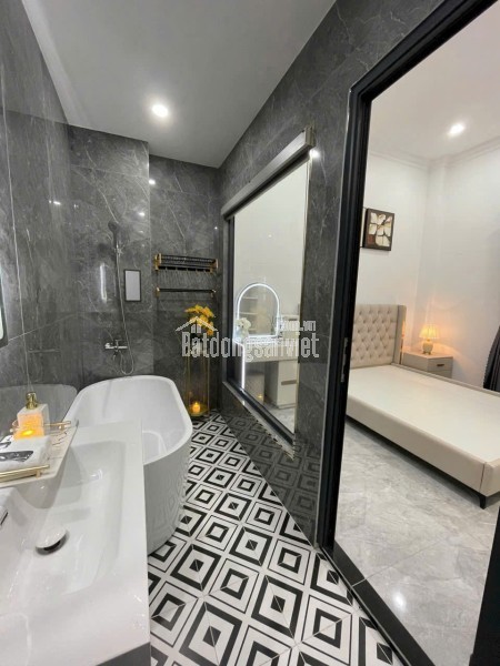 Nhà lầu đẹp MẶT TIỀN Huyện 93 – P. TRUNG AN, Đồng Tháp (Mỹ Tho cũ)