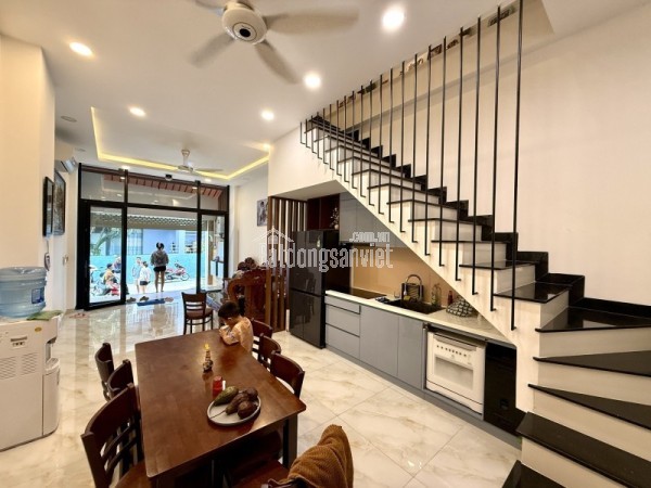 CHỈ 5 TỶ - GẦN NHÀ THỜ TAM BÌNH - 125M2 - BÁN ĐẤT TẶNG DÃY NHÀ TRỌ - OTO - GIÁ SIÊU RẺ.