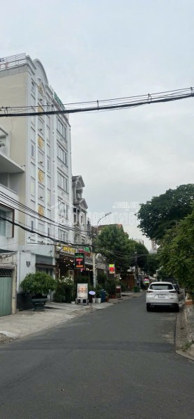 Bán Khách Sạn Đang Hoạt Động, Thu Nhập 300Tr/Tháng, Bình Tân