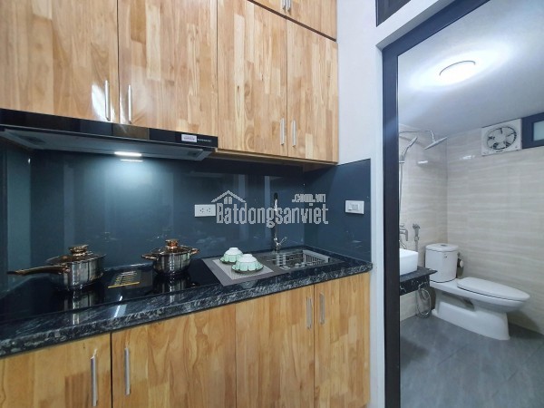 Cho thuê phòng full nội thất – Ngõ 12 Phạm Tuấn Tài, phường Dịch Vọng Hậu, quận Cầu Giấy, Hà Nội