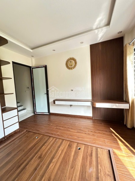 BÁN căn nhà ĐA SỸ – 5 TẦNG xe con THÔNG - hoạt động ĐỈNH!