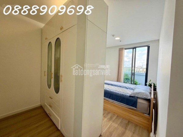 Sốc bán căn góc Urban Green, 65m2, 2PN2WC giá 4.2 tỷ, có HĐMB. LH 0888.90.96.98