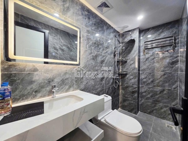 BÁN NHÀ MỚI 6 TẦNG - 39M2 - THANG MÁY – HOÀNG HOA THÁM, NGỌC HÀ – CHỈ 5 PHÚT RA LĂNG BÁC, HỒ TÂY -
