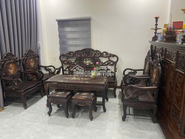 Bán đất đường T15 KĐT An Bình Tân đối diện đài truyền hình - Sổ cá nhân
Diện tích : 86m2 ngang 4m
