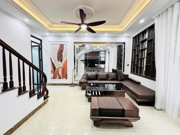 BÁN NHÀ ĐẸP Ở NGAY CẦU GIẤY PHẢI THẬT NHANH MỚI KỊP