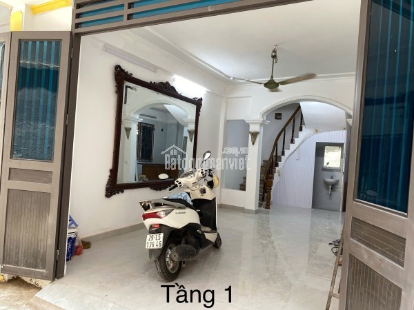 Chính chủ cần cho thuê căn hộ 4 tầng thuộc phường Nghĩa Đô, Quận Cầu Giấy, Hà Nội.