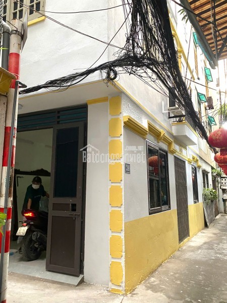 Chính chủ cần cho thuê căn hộ 4 tầng thuộc phường Nghĩa Đô, Quận Cầu Giấy, Hà Nội.