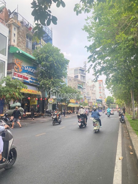 Bán Nhà Mặt Tiền 376 Trường Sa, P.2, Quận Phú Nhuận