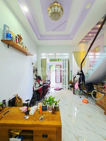 Bán đất thổ cư Đường Long Thuận, Phường Long Phước, TP HCM, DT 59m2, 4 x14.7m, SHR, 3.35 tỷ.
