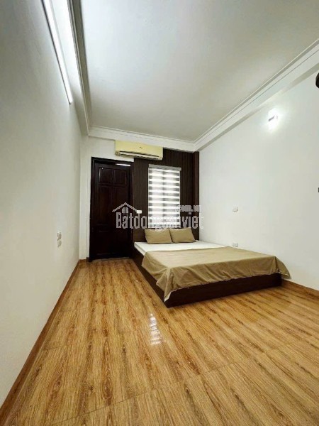 BÁN NHANH NHÀ ĐỘI CẤN - 5 TẦNG - 36M2 – NGÕ THÔNG – VỪA Ở VỪA KINH DOANH – FULL NỘI THẤT - GIÁ TÔT